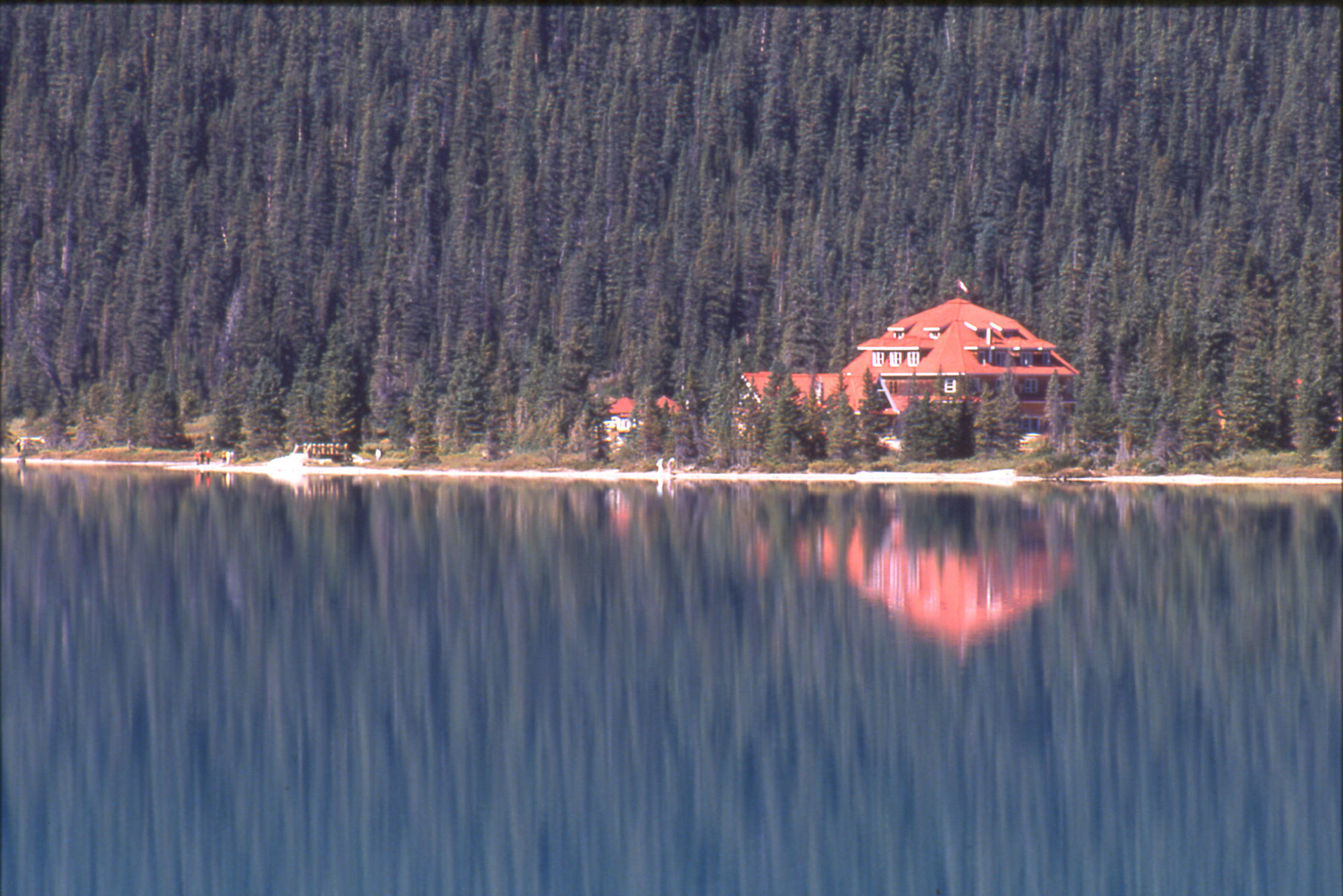 Simpsons Num Ti Jah Lodge Lake Louise Εξωτερικό φωτογραφία